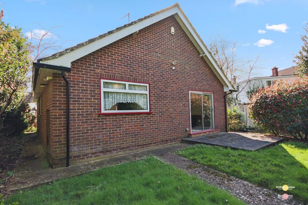 Property photo 2 of 18