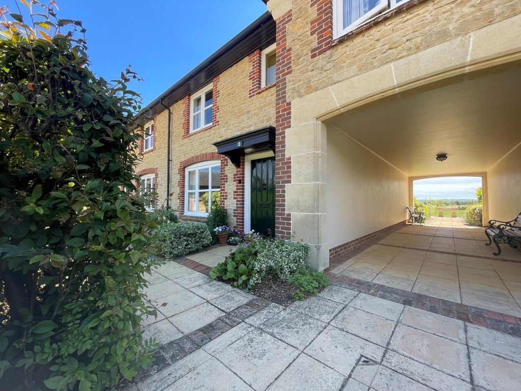 Property photo 1 of 19 Front