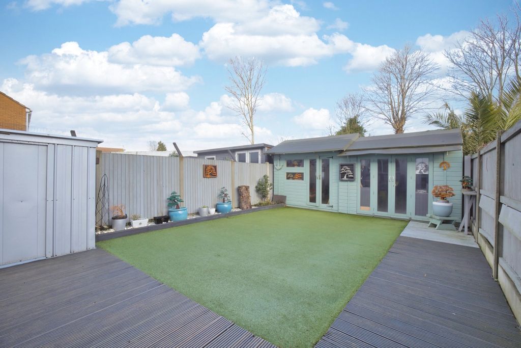 Property photo 3 of 14 Picture 3