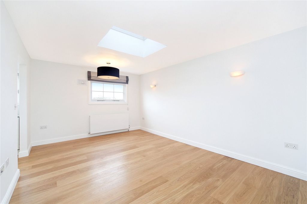 Property photo 3 of 6 Picture No. 03