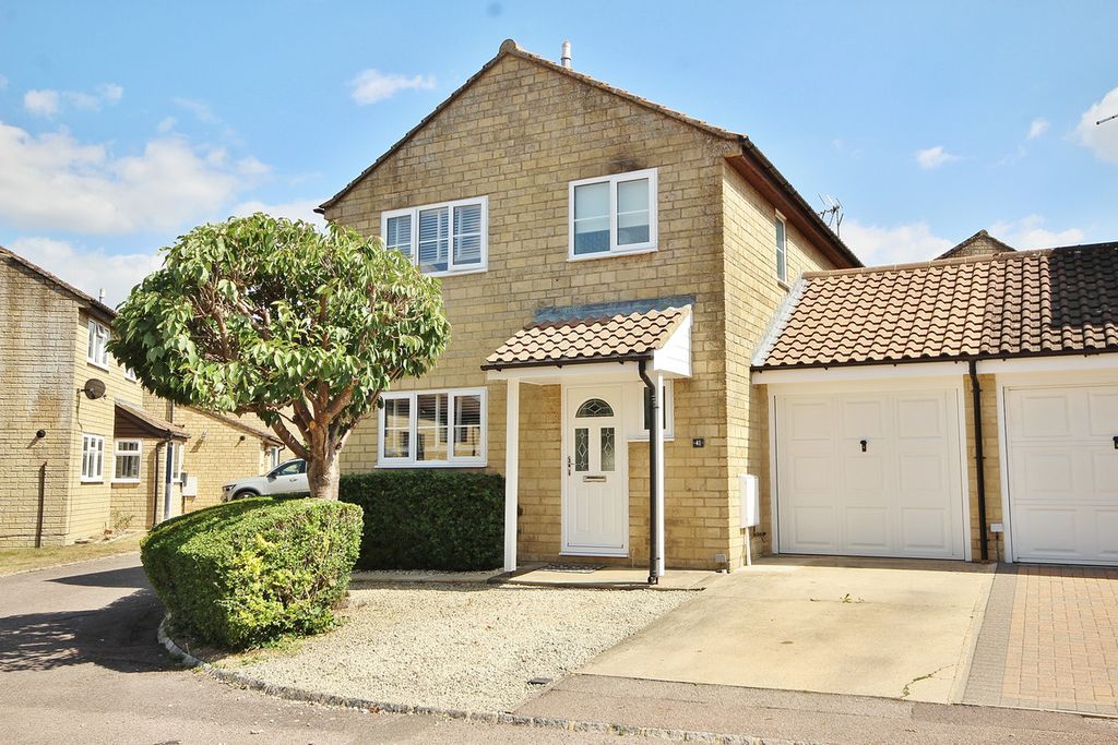 Property photo 1 of 23