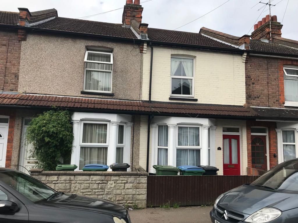 Property photo 1 of 8 Front