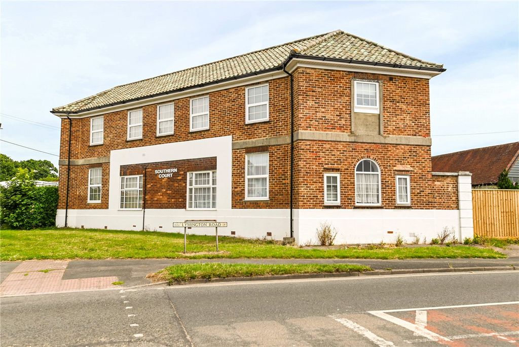 Property photo 1 of 15 Picture No. 02