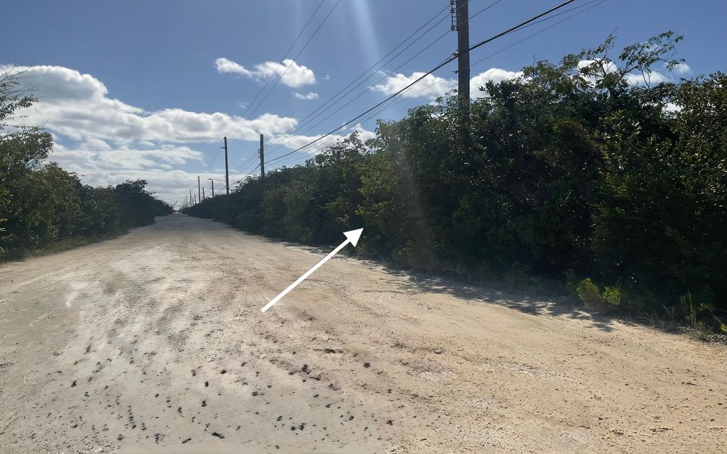 Property photo 2 of 8