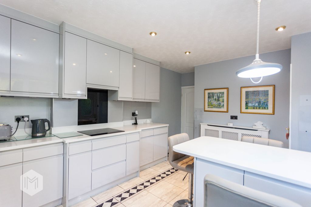 Property photo 3 of 29 Picture No. 13