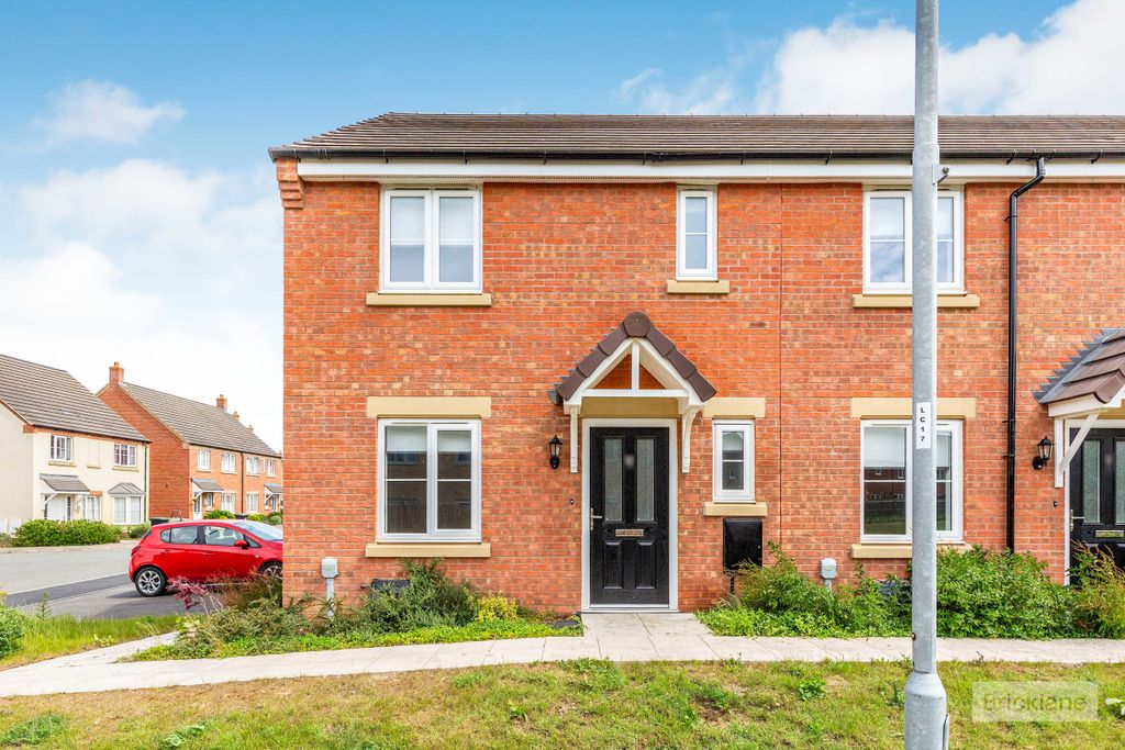 Property photo 2 of 14 Front