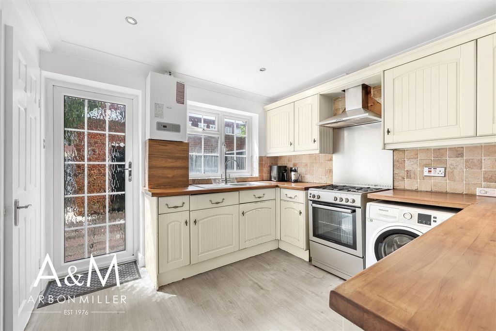 Property photo 1 of 21 4D4A1348.Jpg
