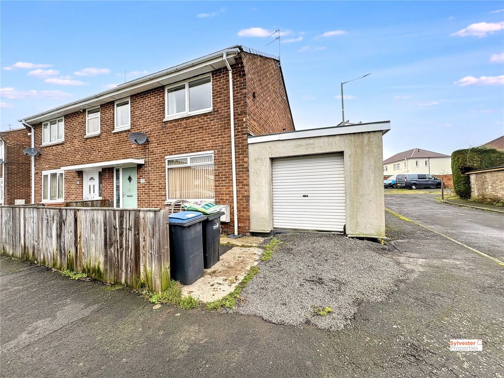 Property photo 1 of 22 Picture No. 23