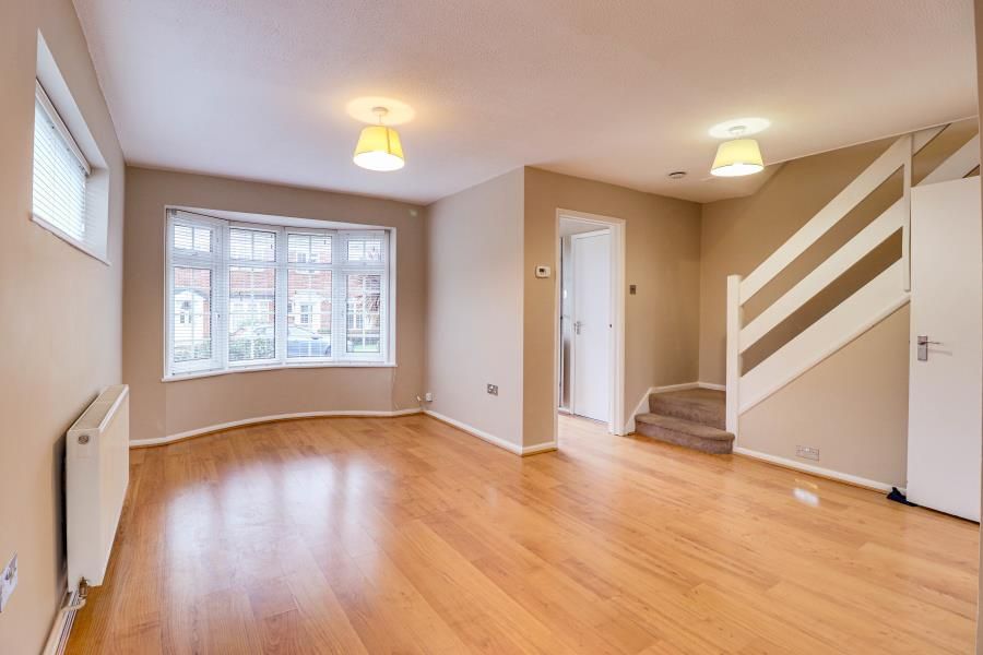 Property photo 3 of 25