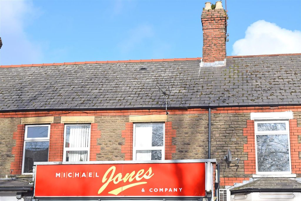 Property photo 1 of 10 Front.Jpg