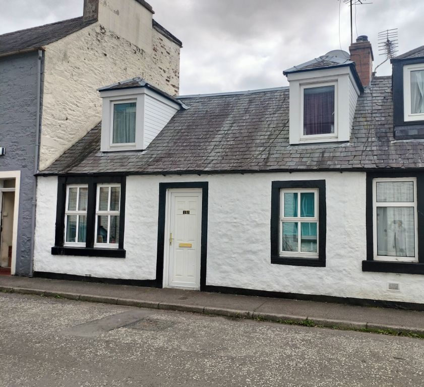 Property photo 1 of 11