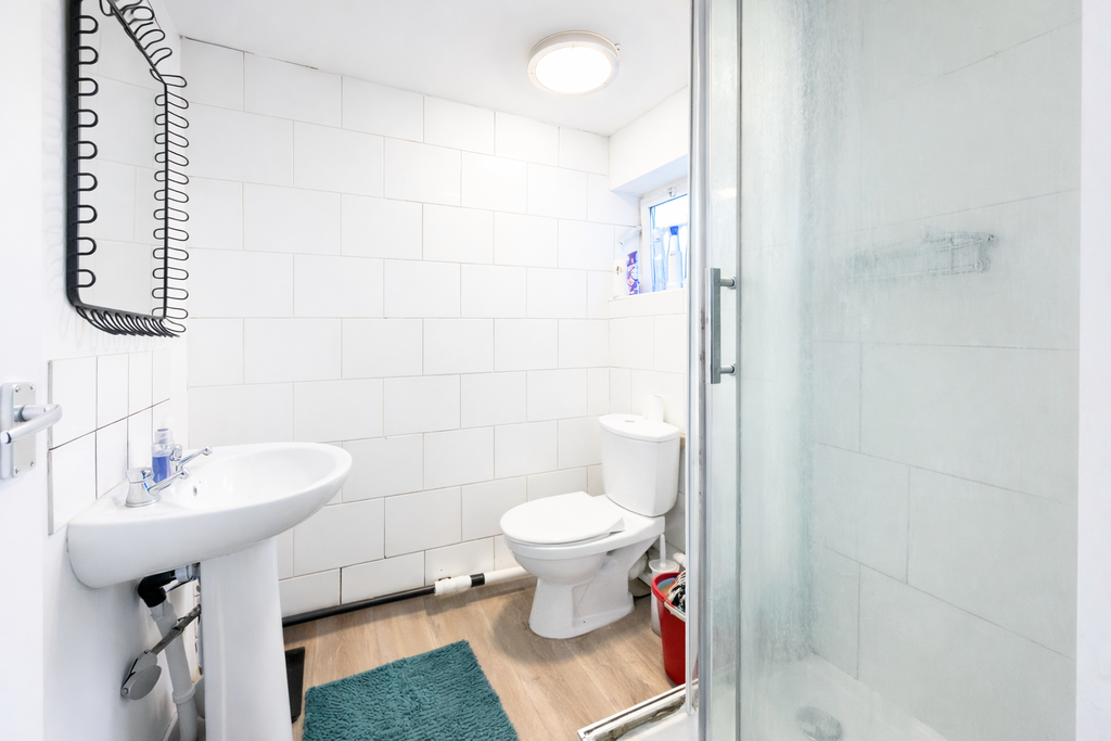 Property photo 3 of 4