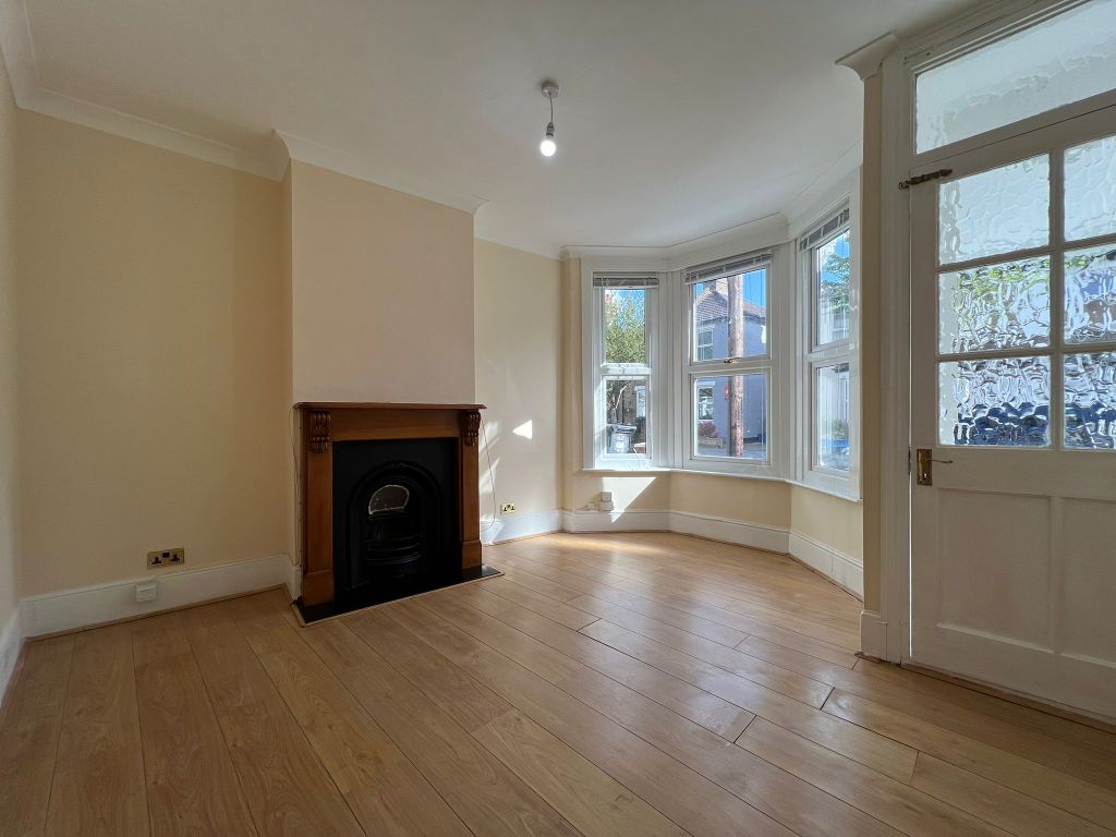 Property photo 2 of 12 Reception