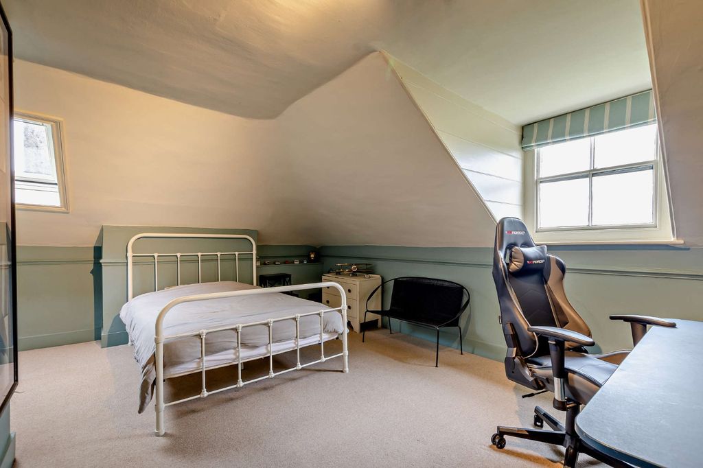Additional image 21 of 6 bed semi-detached house for saleWallands Crescent, Lewes, East Sussex BN7
