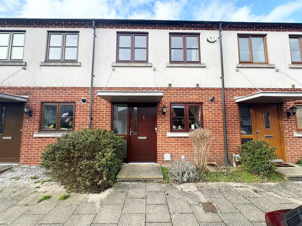 Property photo 1 of 21