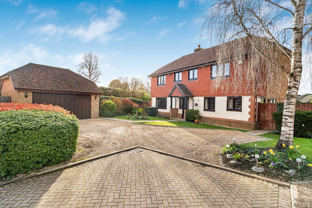 Property photo 1 of 39 Exterior