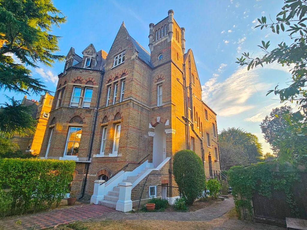 Property photo 1 of 14