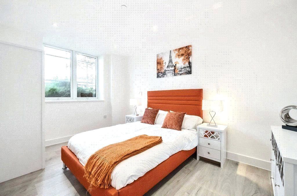 Property photo 3 of 7 Show Home