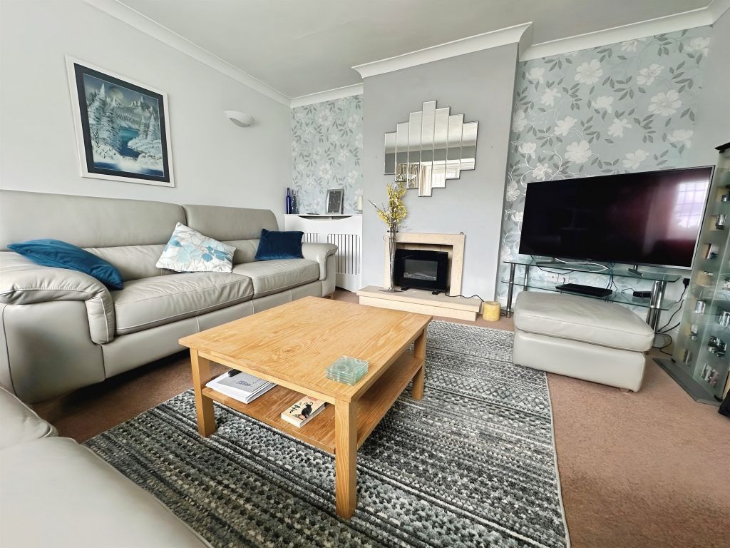 Property photo 3 of 24