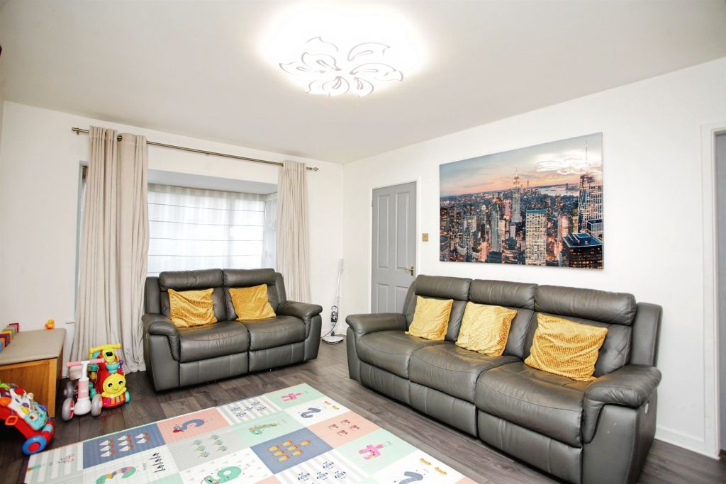 Property photo 3 of 20