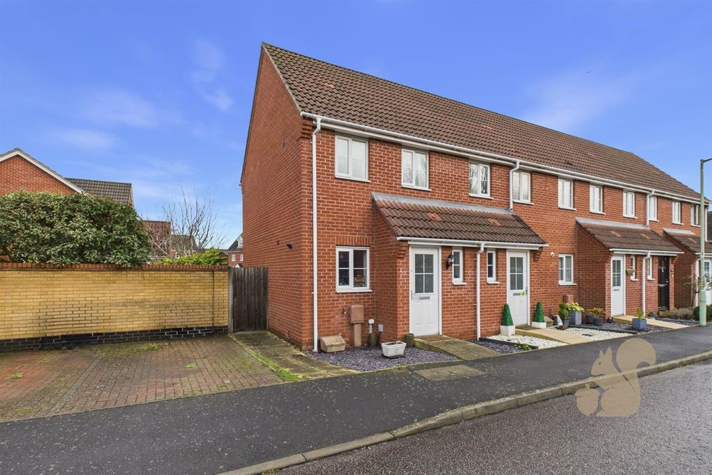 Property photo 1 of 12 Front