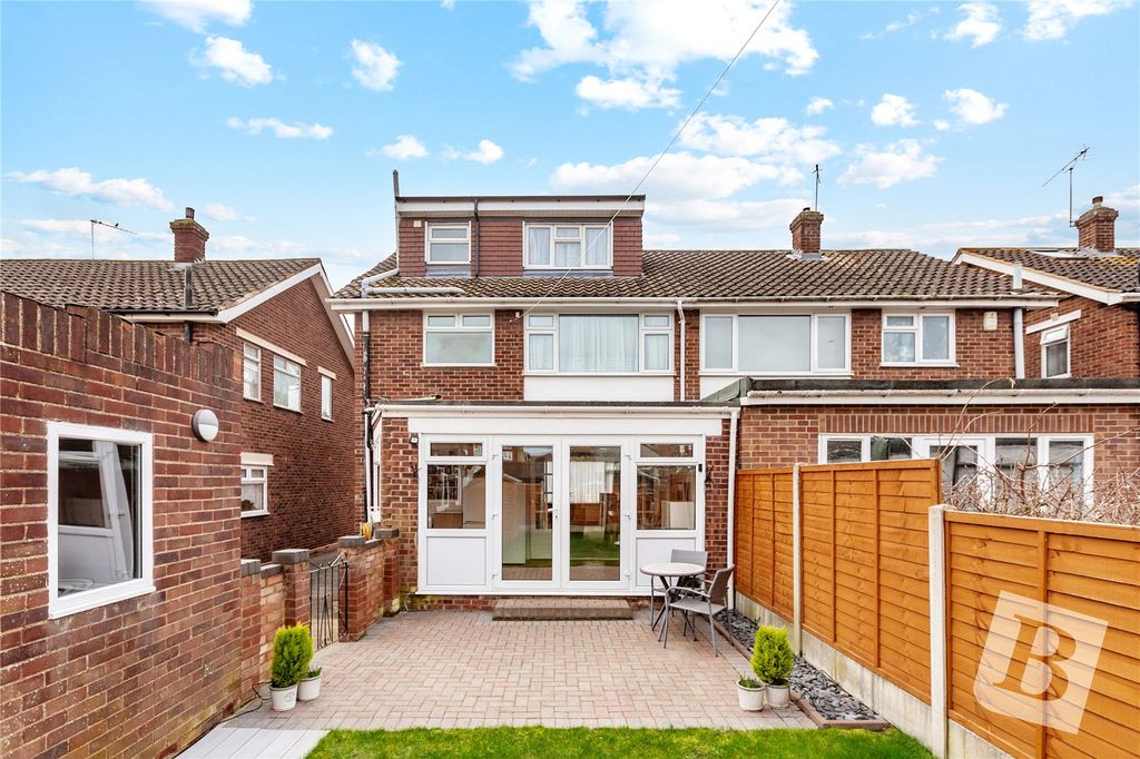 Property photo 3 of 19 Rear Garden