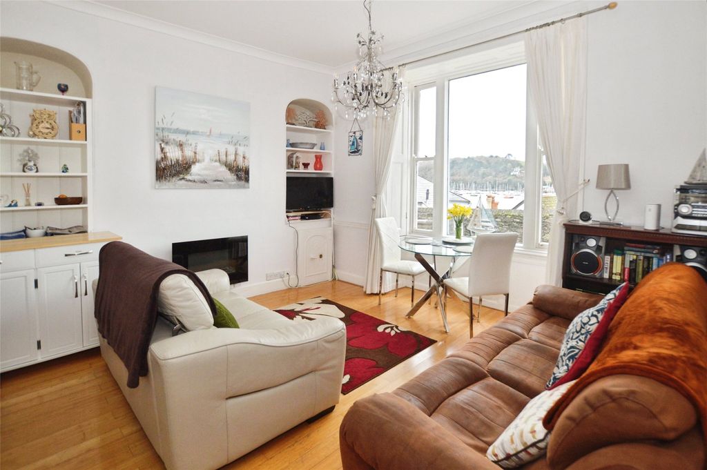 Property photo 3 of 10 3 - Picture No. 07