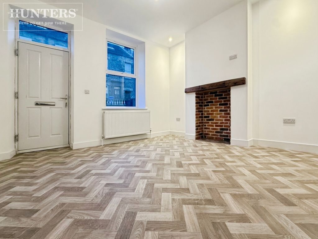 Property photo 3 of 15 Pbox-Img.Jpg