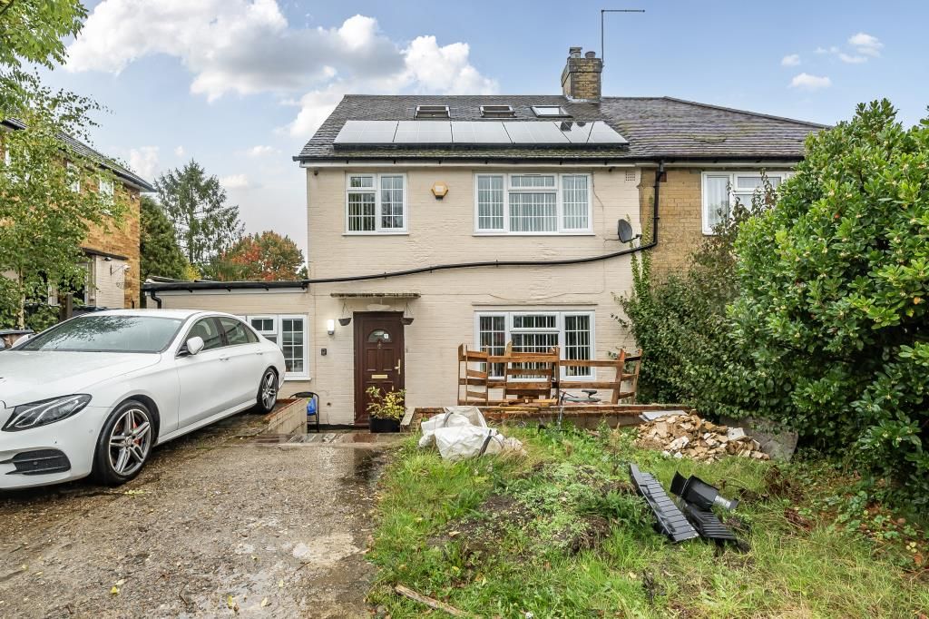 Property photo 1 of 19 External