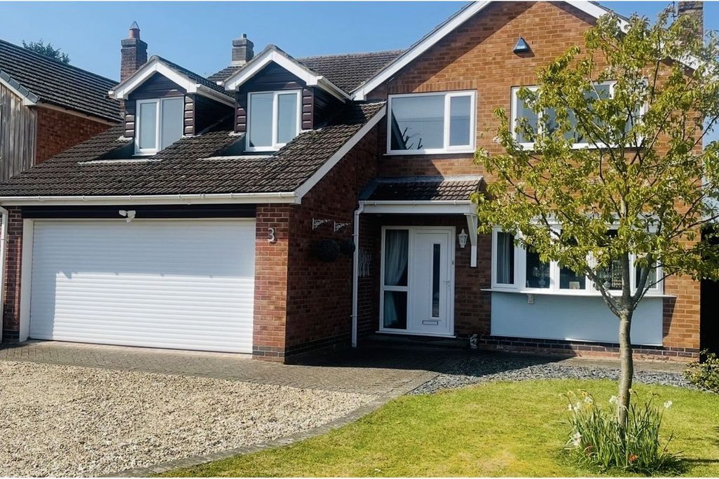 Property photo 3 of 21