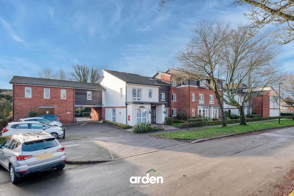 Property photo 1 of 9