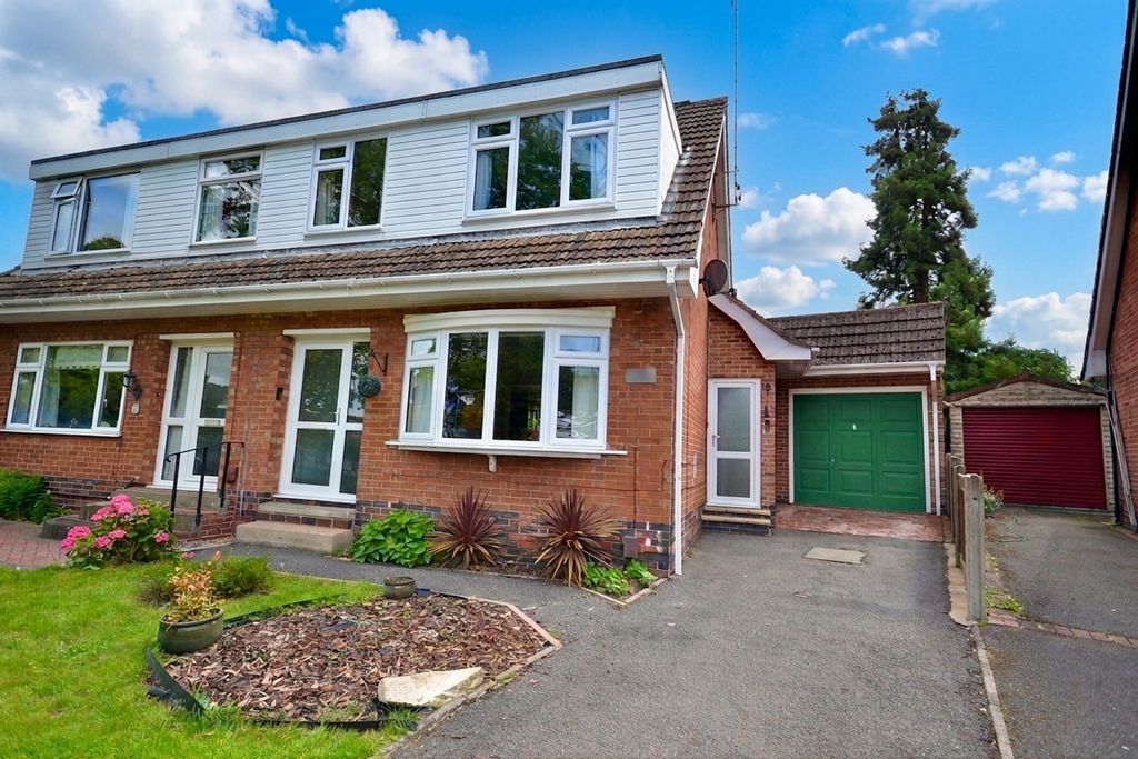 Property photo 1 of 33