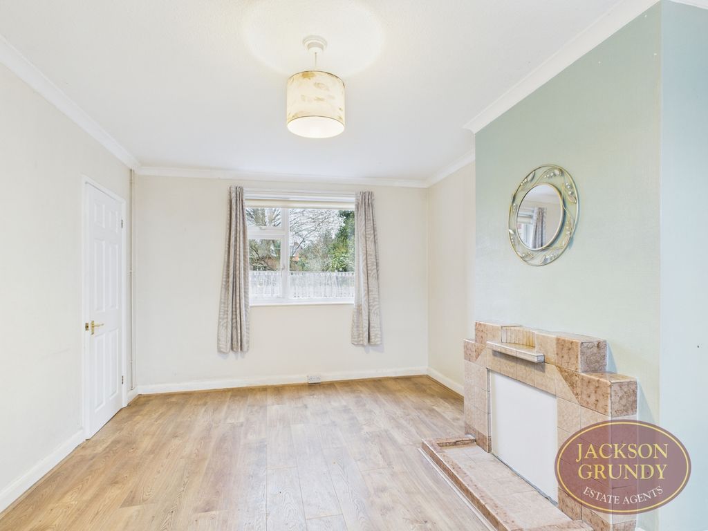 Property photo 3 of 17 Photo 2