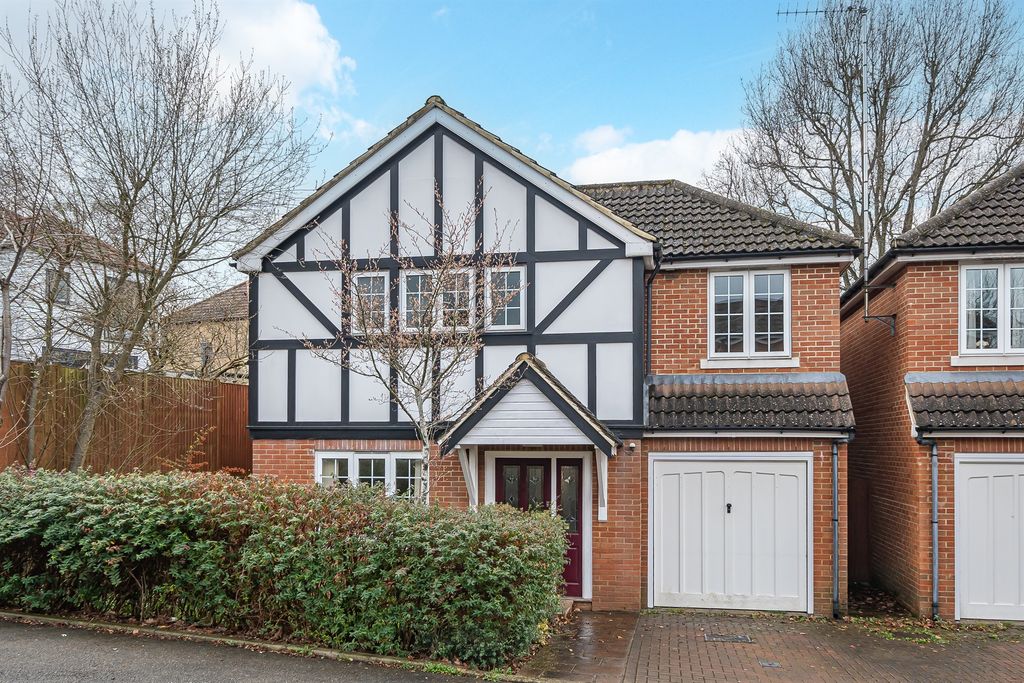 Property photo 1 of 12