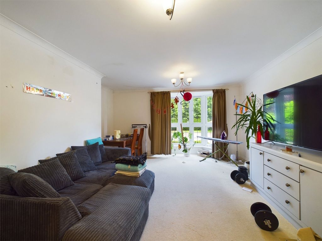 Property photo 3 of 7 Picture No. 40
