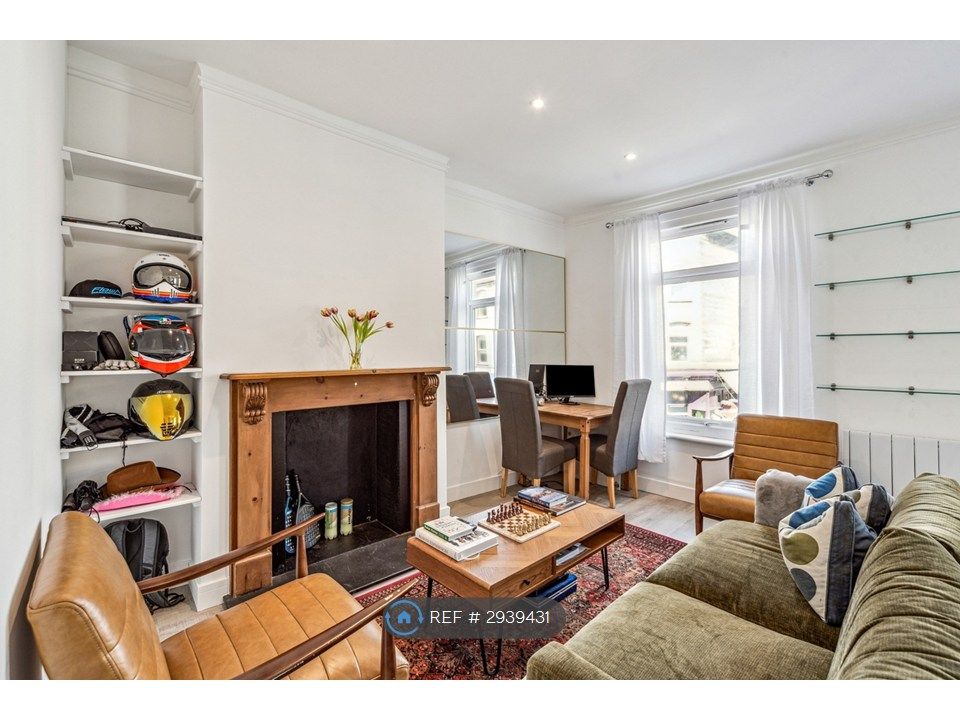 Property photo 3 of 15