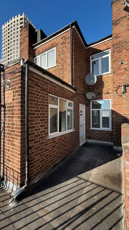 Property photo 2 of 13 Photo 2