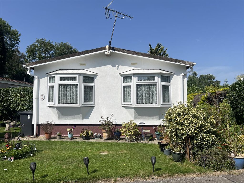 Property photo 1 of 15