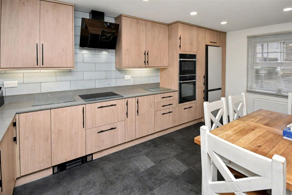 Property photo 3 of 21 Dsc_0044.Jpg