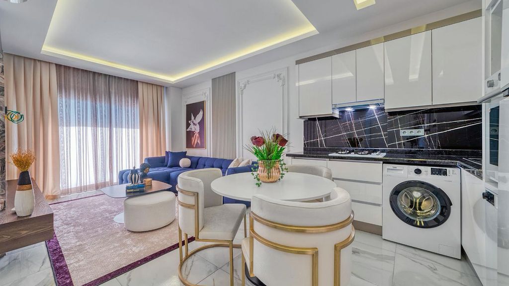 Property photo 1 of 31