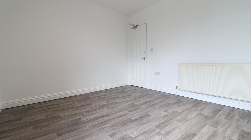 Property photo 2 of 6 Img_3098.Jpg