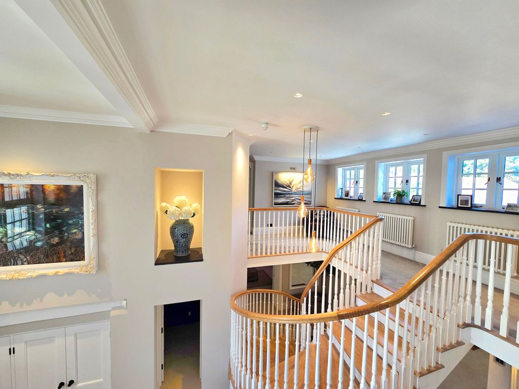 Additional image 23 of 8 bed detached house for saleChequers Green, Lymington SO41