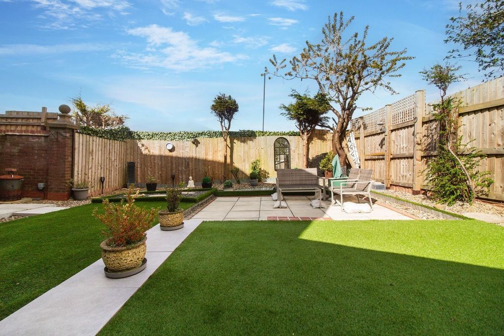 Property photo 2 of 14 Rear External
