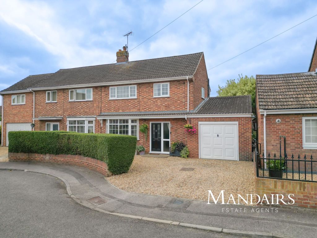 Property photo 1 of 33