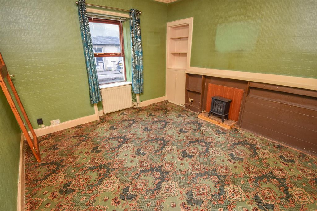 Property photo 2 of 15 Lounge-2.Jpg