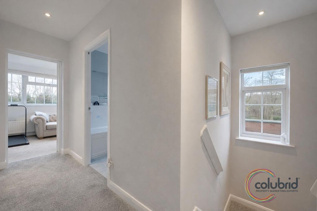 Additional image 16 of 4 bed detached house for saleWoodward Close, Grays RM17