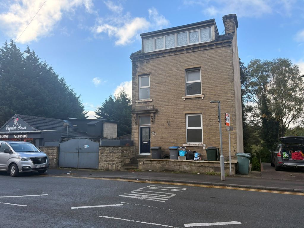 Property photo 2 of 2