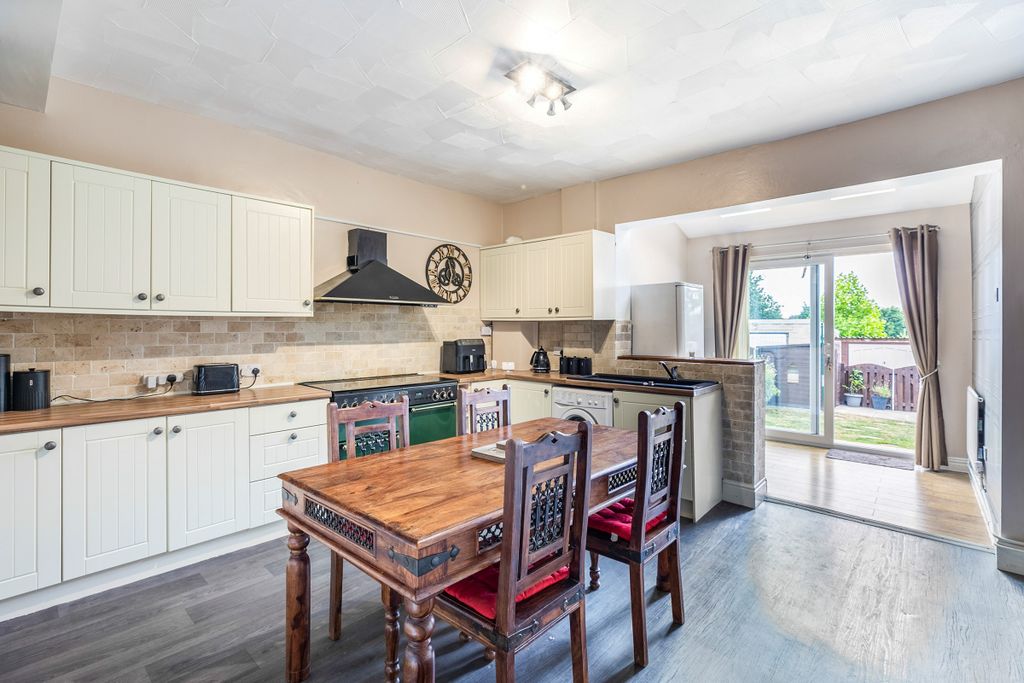 Property photo 3 of 20 Df8d8866-8880-F111-Ab0F-002248415F3F
