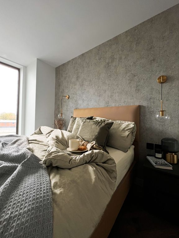 Property photo 1 of 33