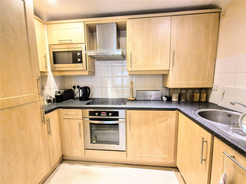 Property photo 3 of 9 Picture No. 07